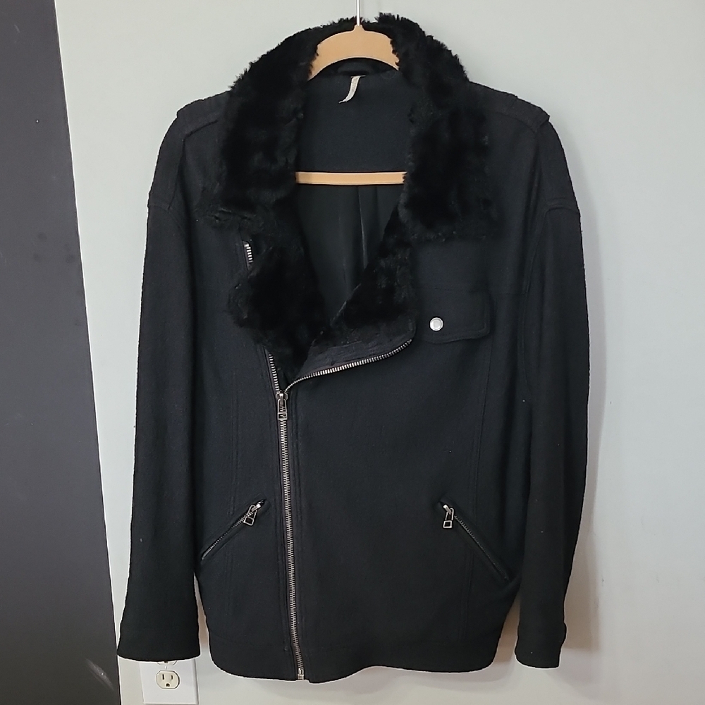 Free People Slouchy Moto Black Faux Fur Collar Jacket Size Small